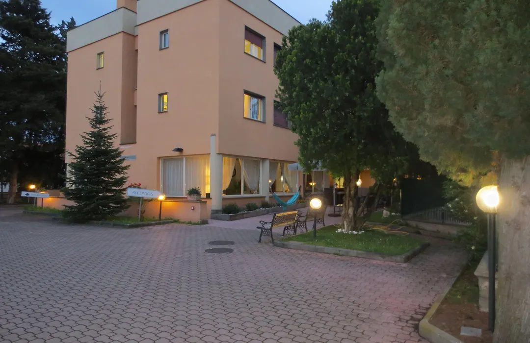 Scheppers Hotel-1